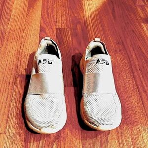 APL women's sneakers size 7.5
